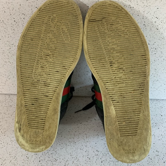 Men’s Gucci high top sneakers, size 6 made in Italy - Picture 6 of 10